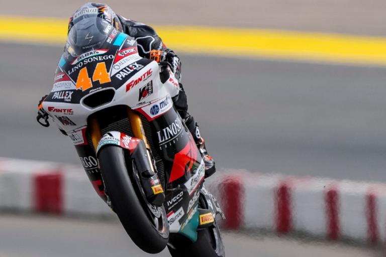 Canet győzelmét hozta a drámaian alakuló portimãói Moto2-es futam