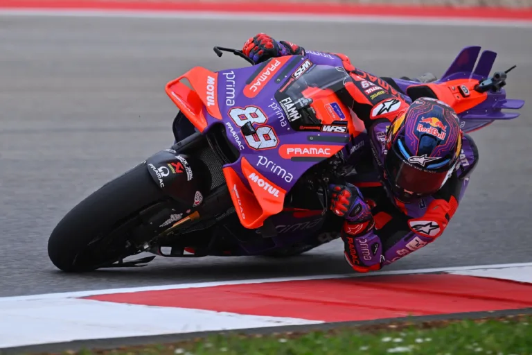 Martín dominált a portimãói főfutamon, amelyen Acosta megszerezte első dobogóját a MotoGP-ben