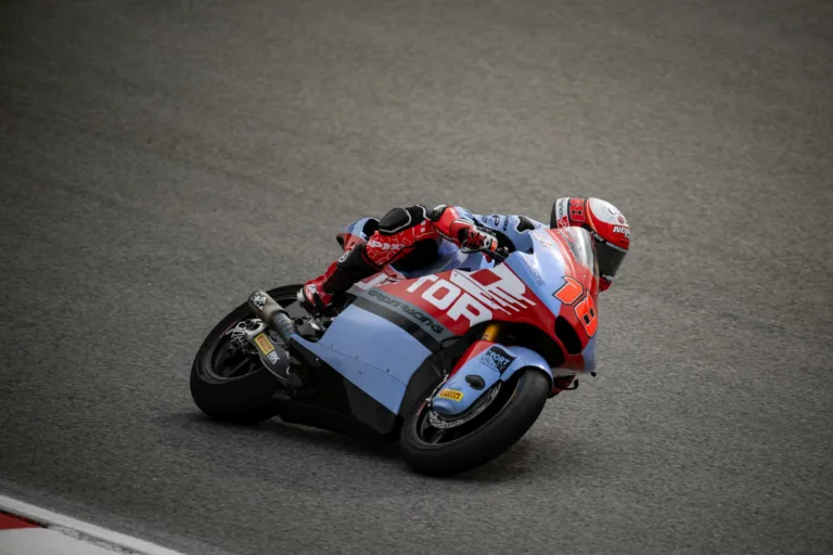 A Moto2 és a Moto3 portimãói időmérője is kiélezett csatát hozott, González és Rueda zárt az élen