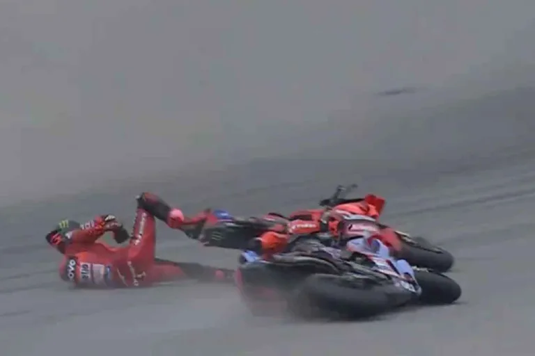 Megszületett a döntés Bagnaia és Marc Márquez ütközéséről, a két pilóta is elmondta a véleményét