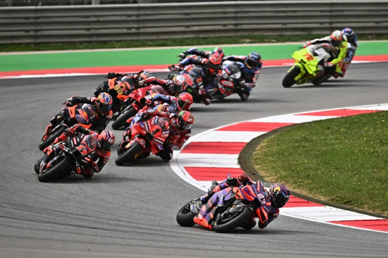 A MotoGP vezetői nem zárják ki egy a Forma–1-gyel közös hétvége megrendezésének a lehetőségét