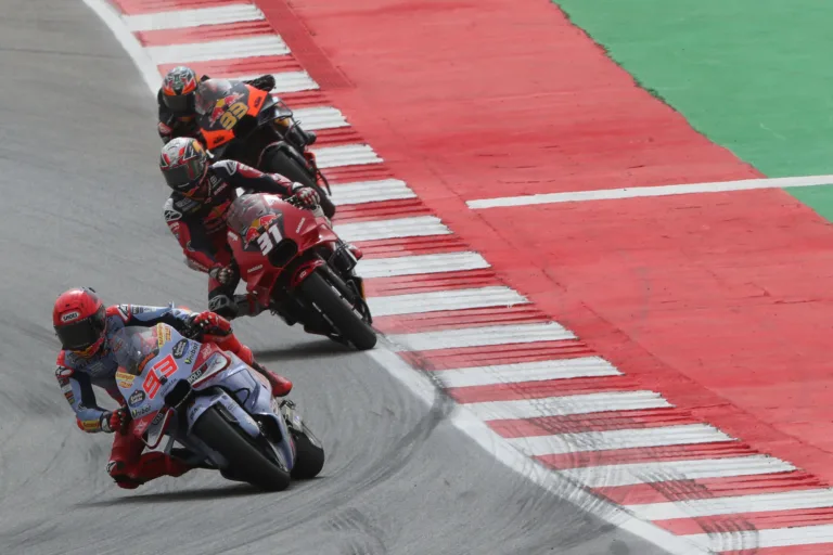 Marc Márquez és Acosta a gyári KTM-nél Binder kárára? – Lorenzo szerint lehetséges