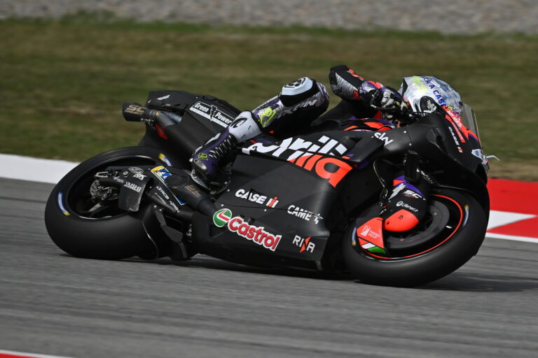 Az Aprilia és a KTM is megverte a Ducatit, Rins bejutott a Q2-be, Marc Márqueznek ismét nem sikerült