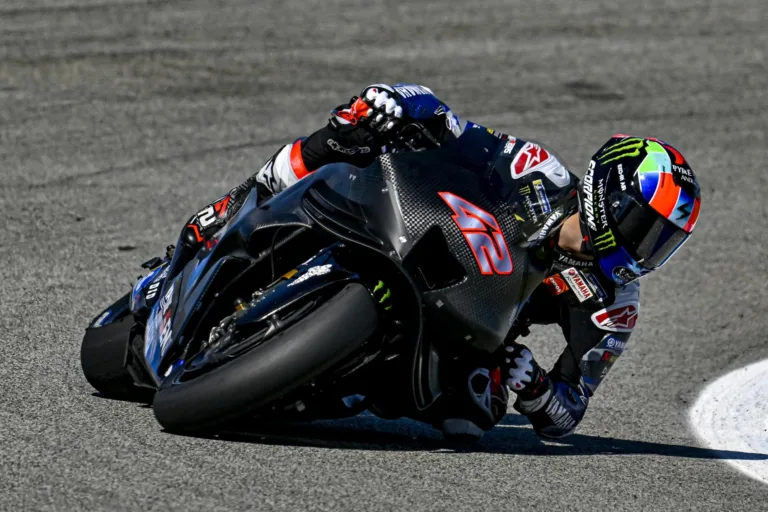 Rins „semmilyen különbséget” sem vett észre a Yamaha régi és új erőforrása között a jerezi teszten