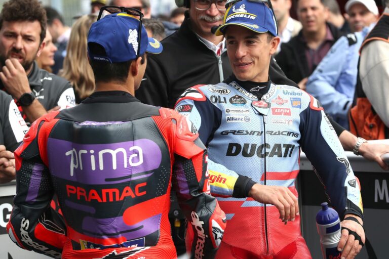A Ducati enged Marc Márquez „zsarolásának”, és mégis ő lesz a gyári versenyző Martín helyett?