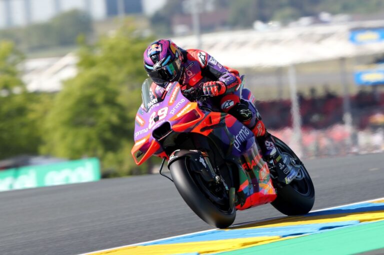 Martín történelmi magasságokba jutott, Marc Márquez már a Q1-ben elvérzett a Le Mans-i időmérőn