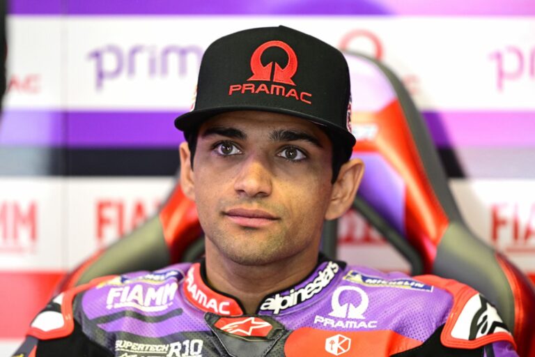 Martín menedzsere reagált a Ducati főnökének szavaira, szerinte nem a pénzen úszott el a szerződés