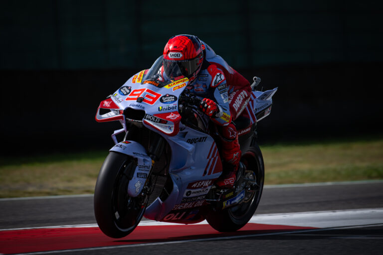Marc Márquez részben maga idézte elő a furcsa füstöt a hátsó gumijánál
