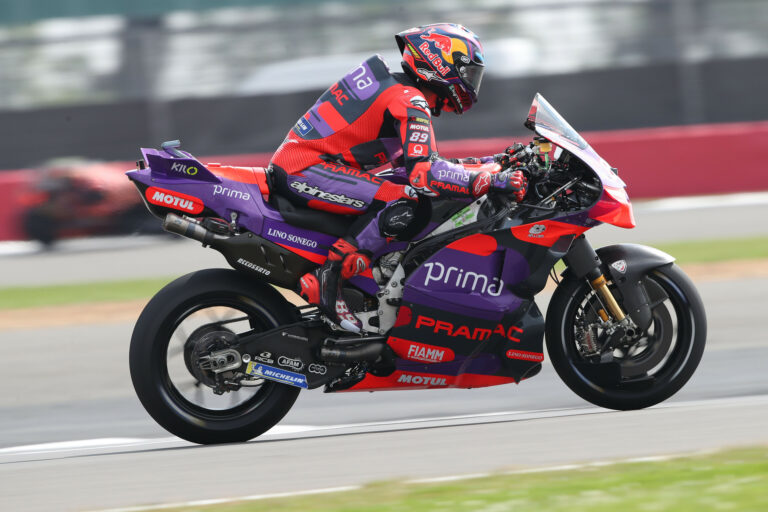 Megint Martín volt a leggyorsabb Silverstone-ban, Acosta egyelőre nem jutott be a Q2-be