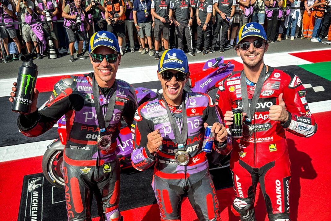 A San Marinó-i Nagydíj sprintfutamának dobogósai, Jorge Martín, Francesco Bagnaia, Franco Morbidelli, 2024, Misano