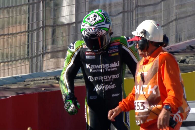 Sam után Alex Lowes is megsérült, kihagyja a Superbike-vb hétvégéjének utolsó futamát