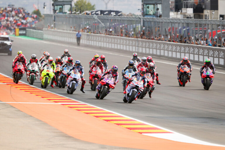 A Liberty érkezésével is sok az ütközés a MotoGP és az F1 között, de nem ez az igazán érthetetlen