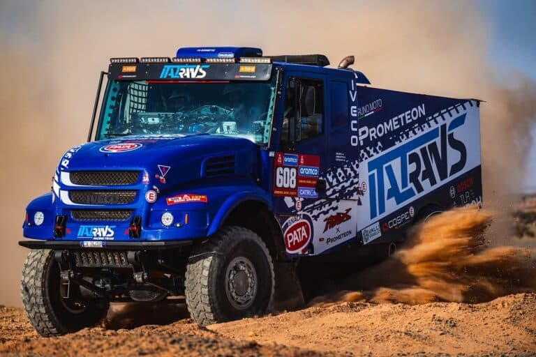 Egészségügyi probléma miatt végleg véget ért a Dakar-rali Petrucciék számára