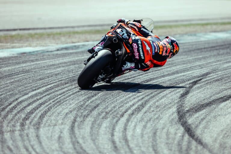 Bastianini pesszimistán várja az idény elejét, Viñales szerint nem sok kell, hogy az élmezőnyben legyen