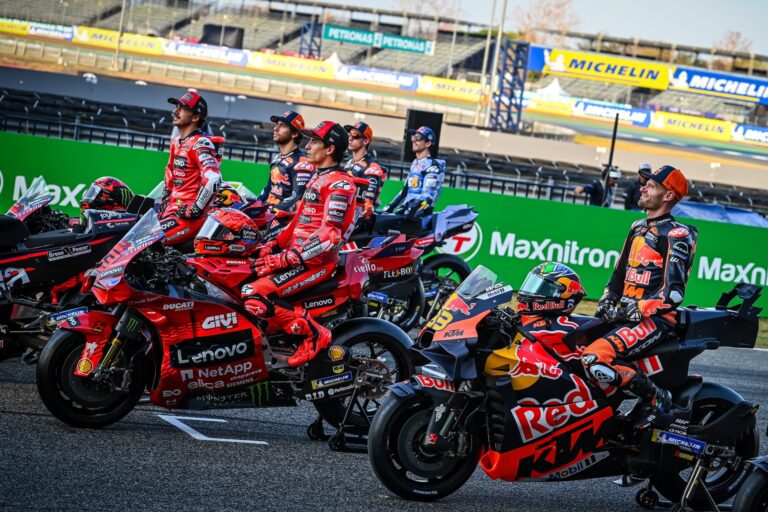 Marc Márquez úgy véli, aki teljes tarolást vár tőle és Bagnaiától, az „nem tudja, mi az a MotoGP”