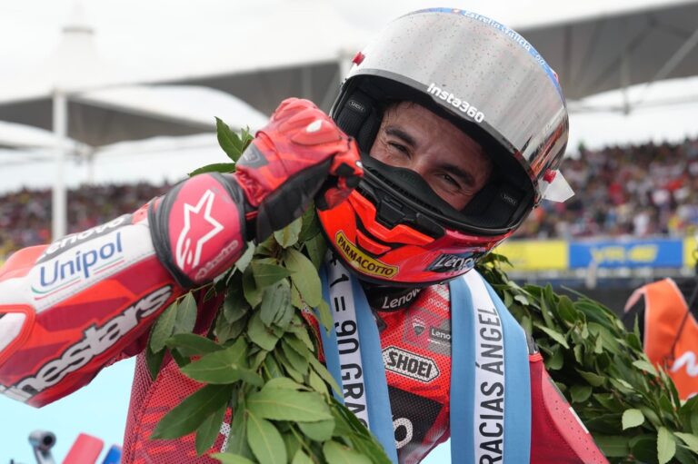 Álex Márquez szerint lehetetlen volt visszatartani a fivérét, pedig Marc már elfogadta a második helyet