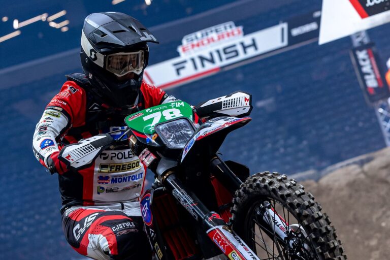 Liszka világbajnoki harmadik, spanyol örömünnep a Superenduro-vb szezonzáróján
