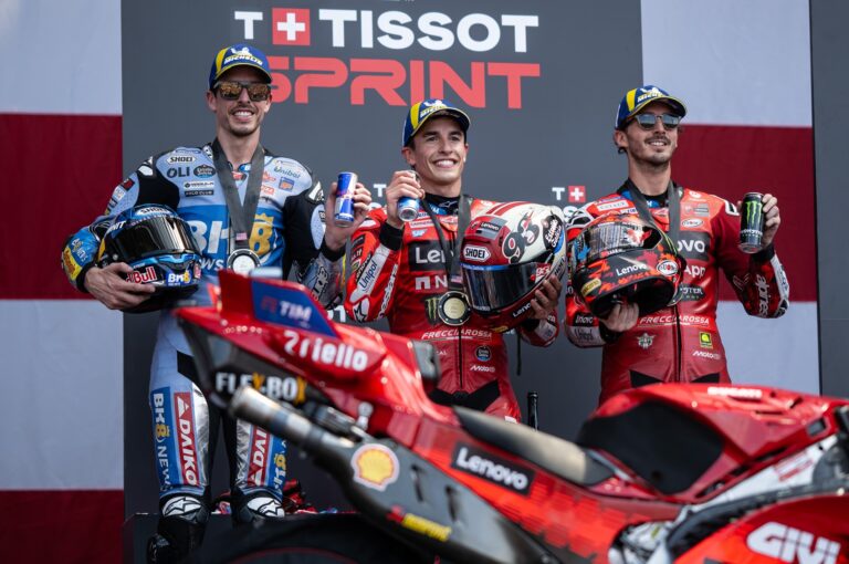 Marc Márquez túl közel került a bukáshoz, Álexnek győzelemmel ér fel a második hely Texasban