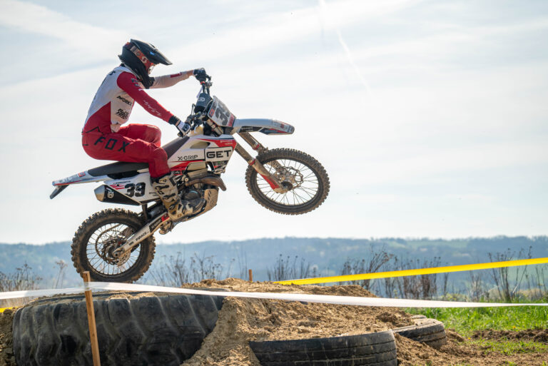Zsigovits és Hirschmügl a Göcsej királyai – elstartolt az enduro-ob