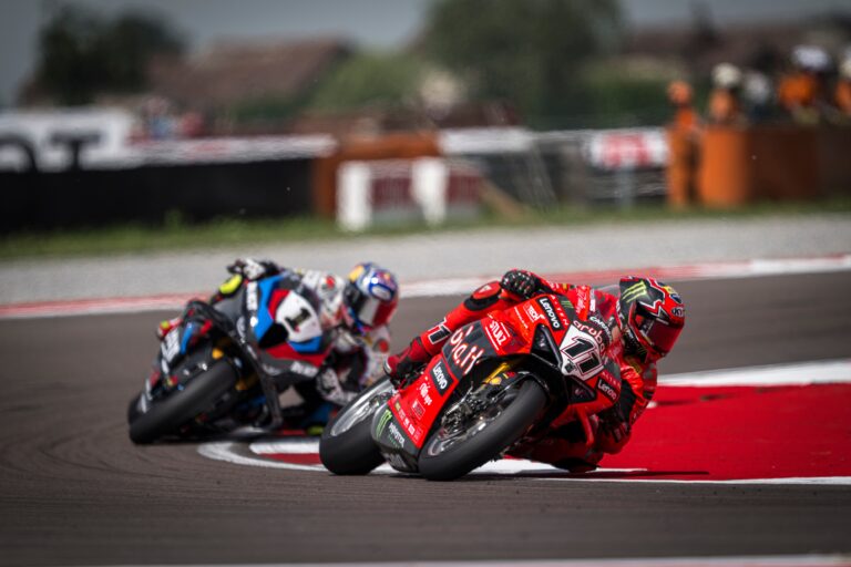 Egyelőre elmaradt a nagy csata, Bulega lesimázta a cremonai Superpole versenyt