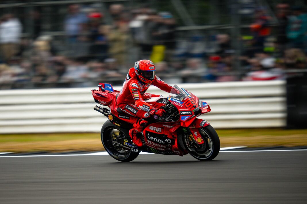 MotoGP, Marc Márquez, Ducati, Brit Nagydíj 2025, szombat