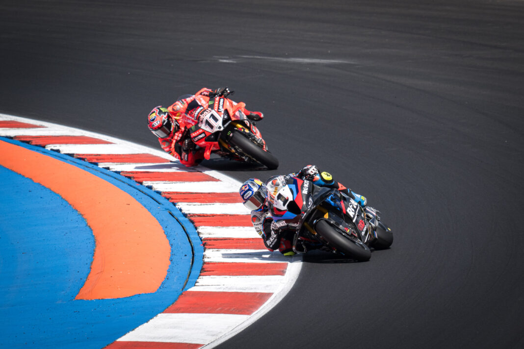 Superbike-vb, Toprak Razgatlıoğlu, BMW, Nicolò Bulega, Ducati, Most 2025, szombat