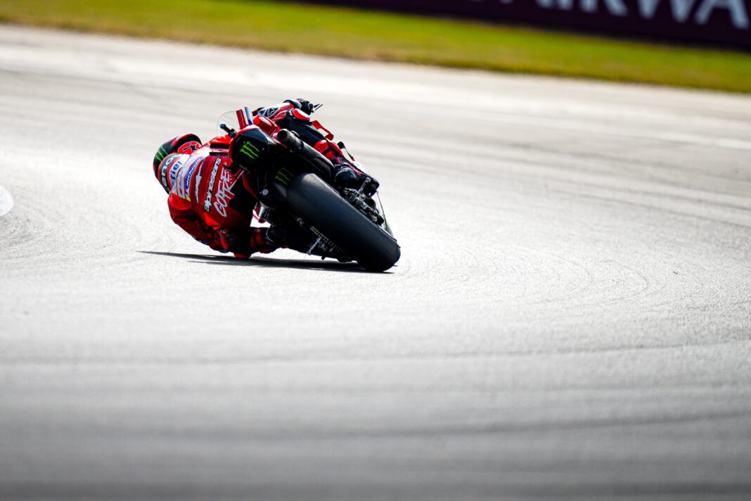 MotoGP, Francesco Bagnaia, Ducati, Brit Nagydíj 2025, péntek
