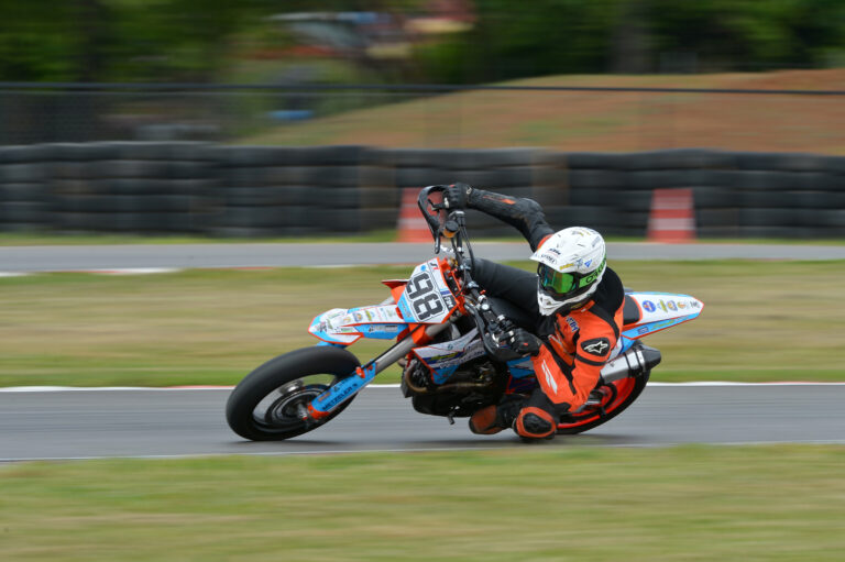 Világszinten is különleges pályával és nézőcsalogató környezettel készül Visonta a Supermoto-vb-re