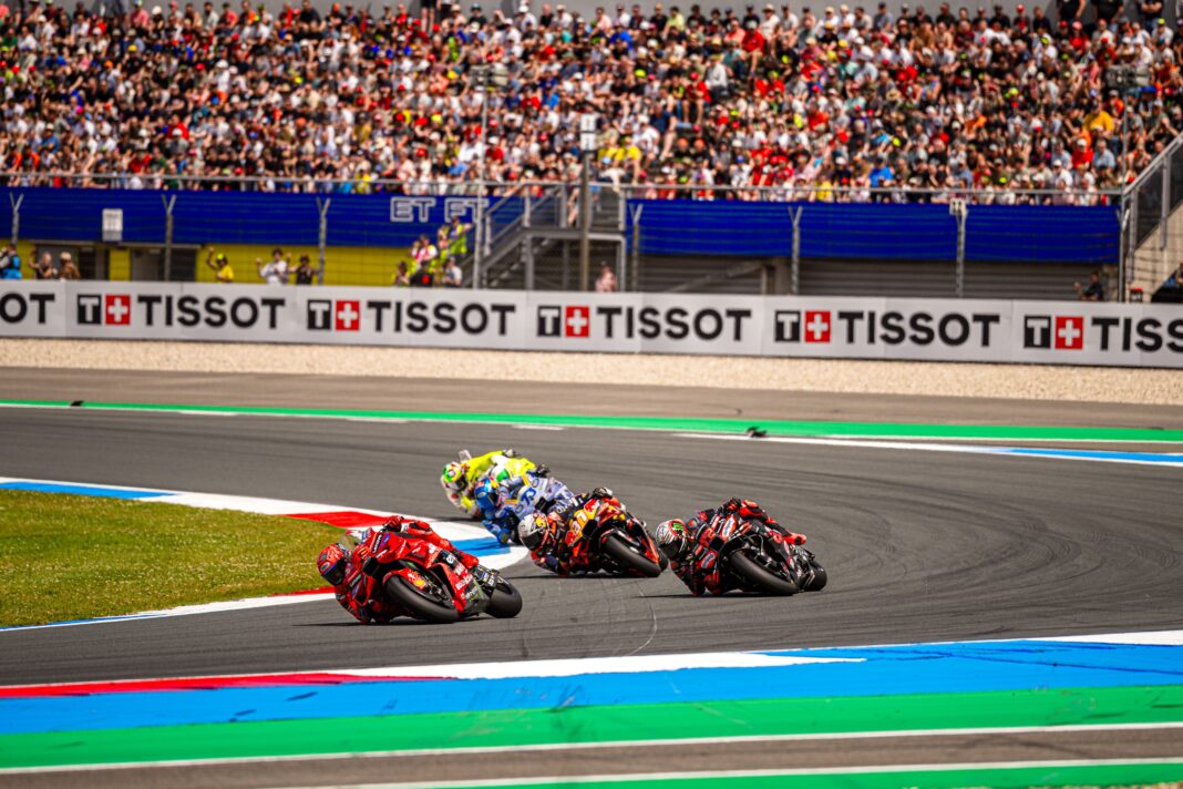 MotoGP, Marc Márquez, Ducati, Marco Bezzecchi, Aprilia, Pedro Acosta, KTM, Álex Márquez, Gresini, Franco Morbidelli, VR46, Holland Nagydíj 2025, vasárnap