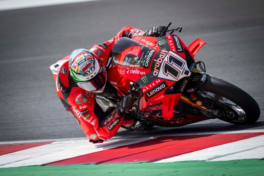Superbike-vb, Nicolò Bulega, Misano 2025, péntek