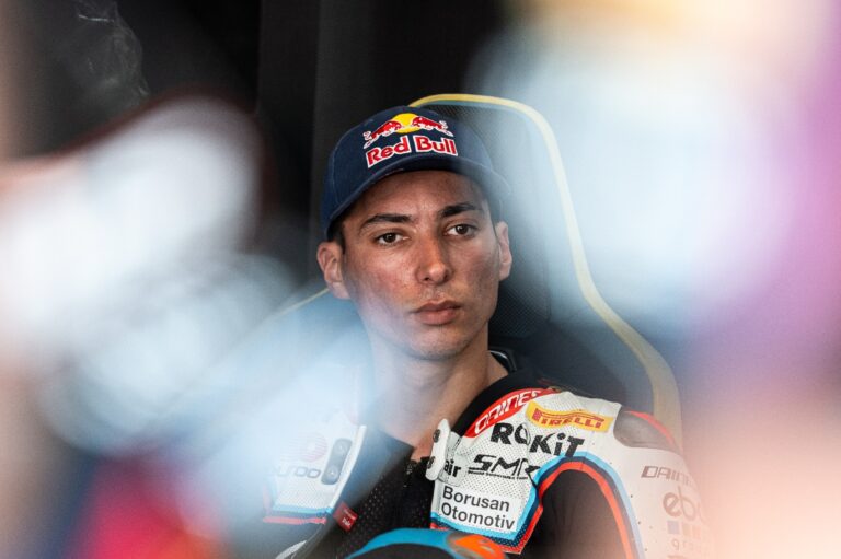 Rea figyelmeztette Razgatlıoğlut: A Superbike-versenyzőket nem tisztelik ugyanúgy a MotoGP-ben   