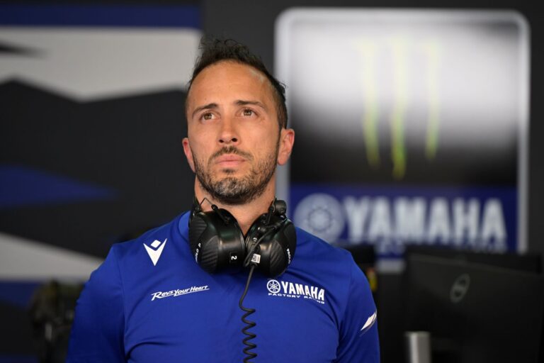 Hivatalos: Dovizioso marad a Yamahánál, két szerepkörben is számítanak rá