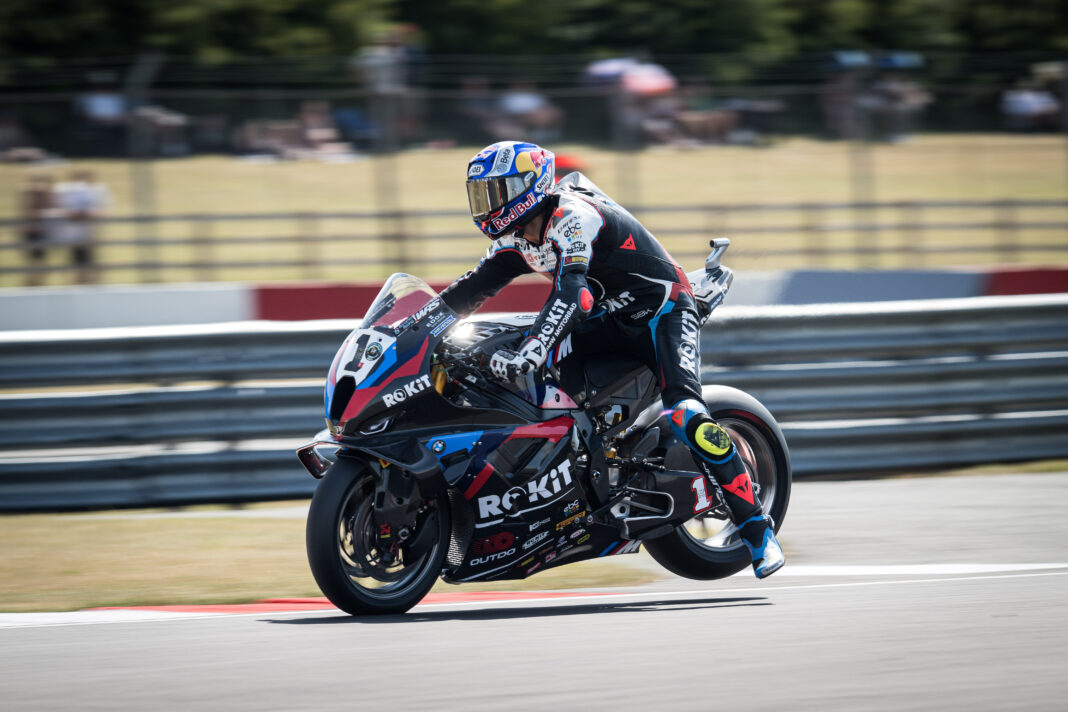 Superbike-vb, Toprak Razgatlıoğlu, BMW, Donington 2025, péntek