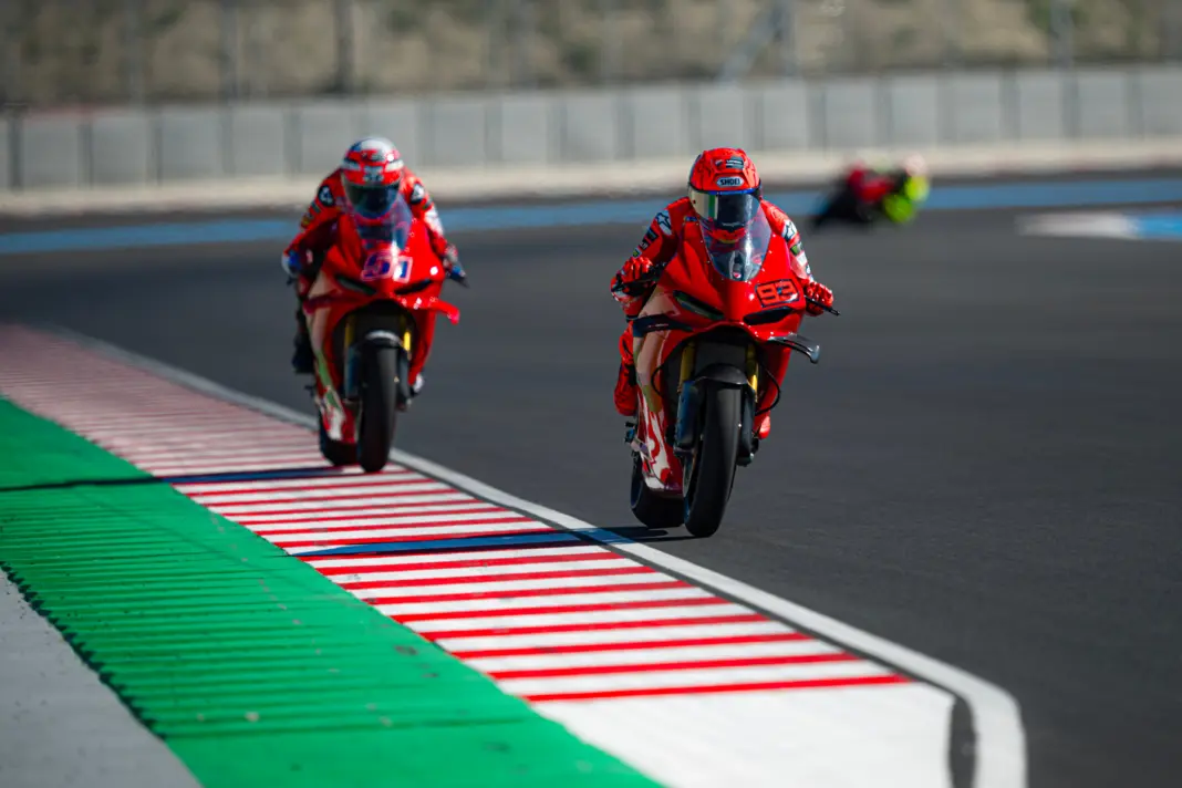 MotoGP, Marc Márquez, Michele Pirro, Ducati Panigale V4S, Balaton Park Circuit 2025, teszt