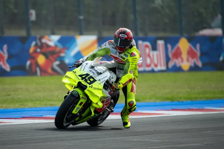 Hivatalos: Di Giannantonio 2026-ban is gyári motorral fog versenyezni