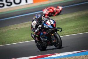 Toprak Razgatlıoğlu, Nicolo Bulega, 2025, Magny-Cours, szombat