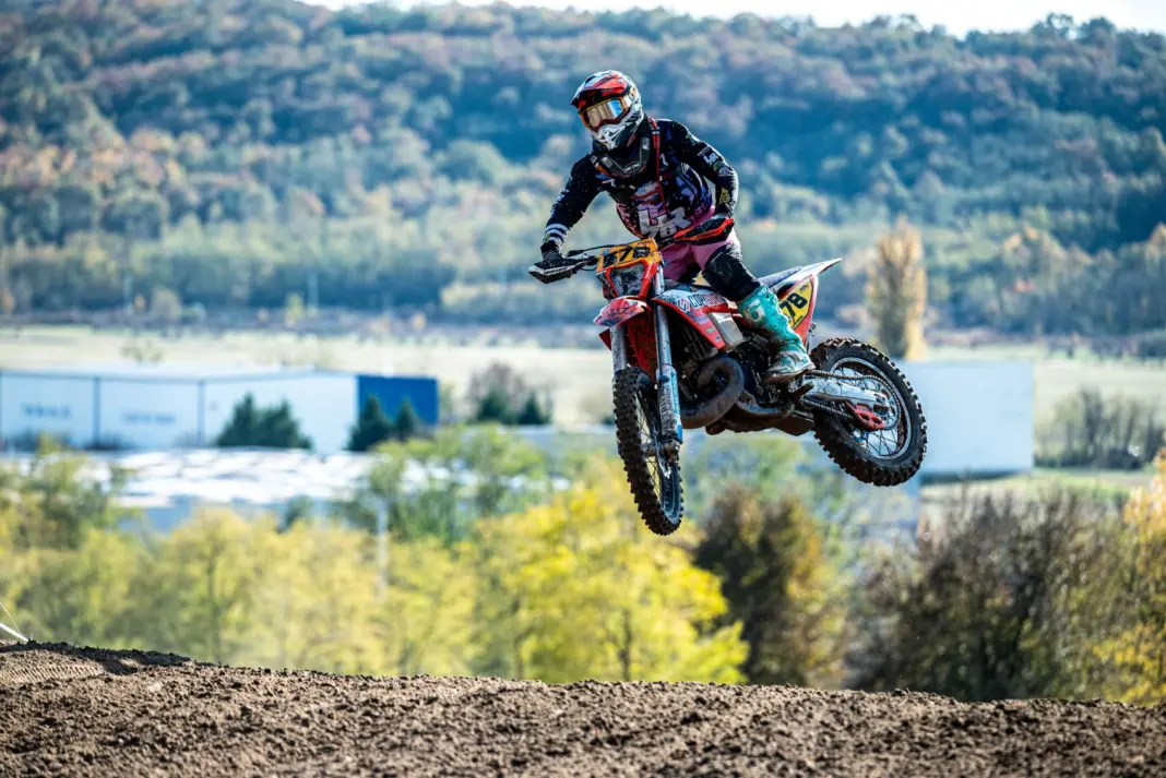 Liszka Roland, endurokrossz-ob, Királyválasztó, Piliscsév, 2025 Liszka Roland, endurokrossz-ob, Királyválasztó, Piliscsév, 2025