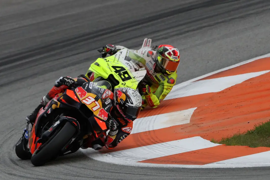 Pedro Acosta, KTM, Fabio Di Giannantonio, Ducati, Valenciai Nagydíj, 2025, vasárnap