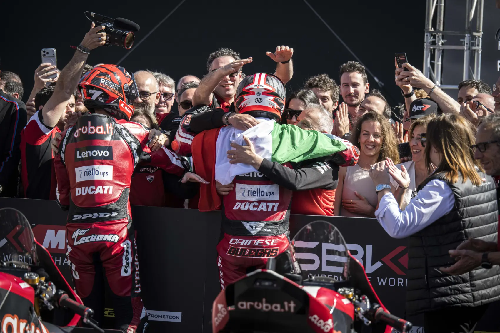 Superbike-vb, Iker Lecuona, Nicolò Bulega, Portimão 2026, vasárnap